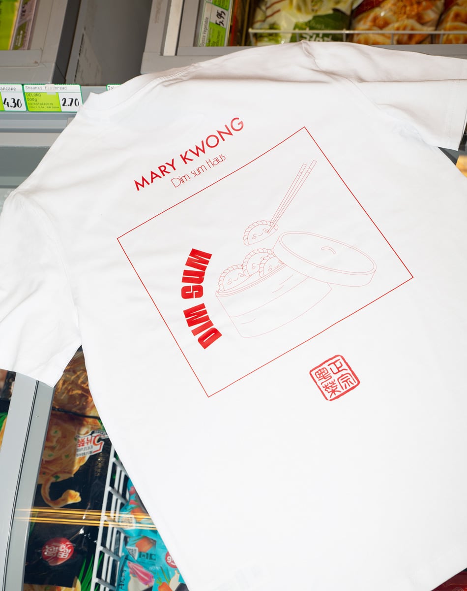 T-SHIRT